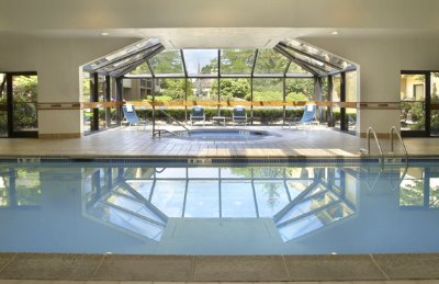 Courtyard by Marriott Red Bank - Indoor Pool & Whirlpool