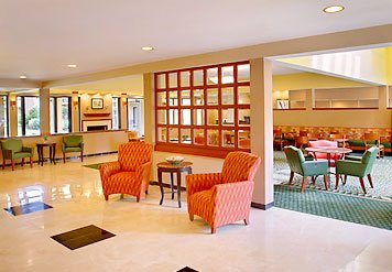 Courtyard by Marriott Red Bank - Lobby