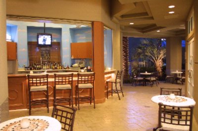 Hilton Grand Vacations Club Las Vegas - Pool And Patio Bar Open Seasonally