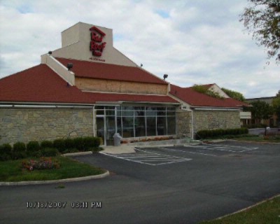 Red Roof Inn - 