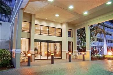 Best Western Bay Harbor Waterfront Hotel - Lobby