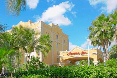 Hampton Inn Plantation - 