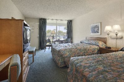 Ramada Speedway - Double Bedded Room