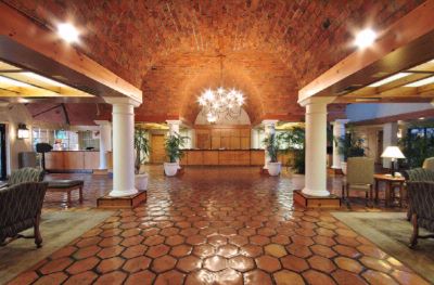 Chaparral Suites Scottdale - 