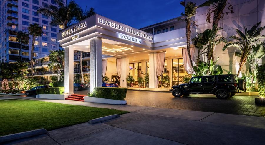 Beverly Hills Plaza Hotel - Front View Of Hotel