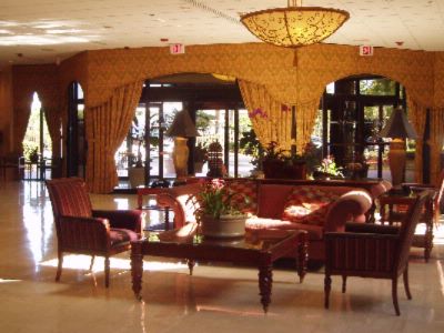 Crowne Plaza Miami - Hotel Lobby