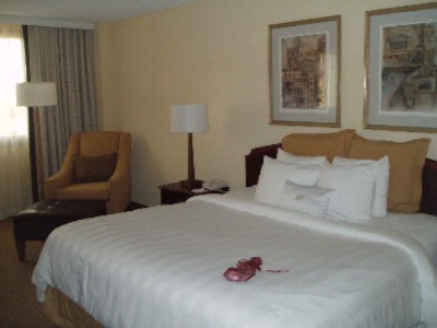 Crowne Plaza Miami - King Bed