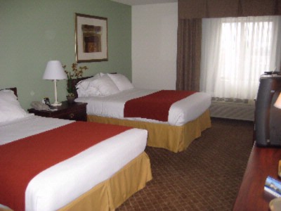 Holiday Inn Express Hotel & Suites Woodbury - Two Queen Beds