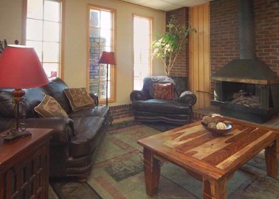 Rawlins Quality Inn - Lobby