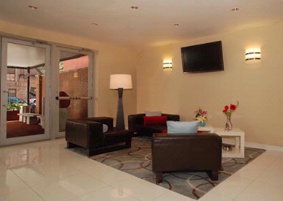 The Gem Hotel - Lobby