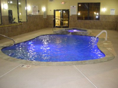 La Quinta Inn & Suites - Take A Swim In Our Brand New Pool.