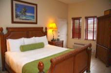Tahitian Inn Cafe & Spa - Executive King W/ Balcony