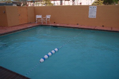 Holiday Inn Express & Suites - Outdoor Heated Pool And Spa