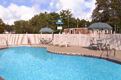 Days Inn - Pool