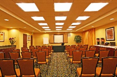 Springhill Suites by Marriott - Comfortable Meeting Space