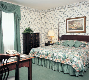 121 Individually Decorated Oversized Hotel Rooms
