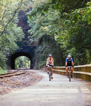 The Yorktowne Hotel - Miles Of Rail Trail Stretching From Maryland And North Through York.