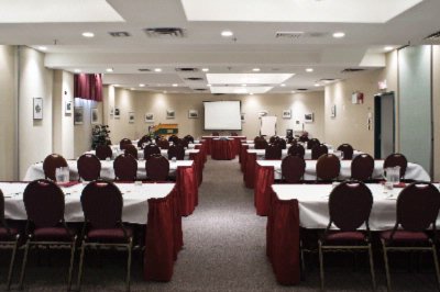 Quality Resort Chateau Canmore - Canmore Anthracite Meeting Room
