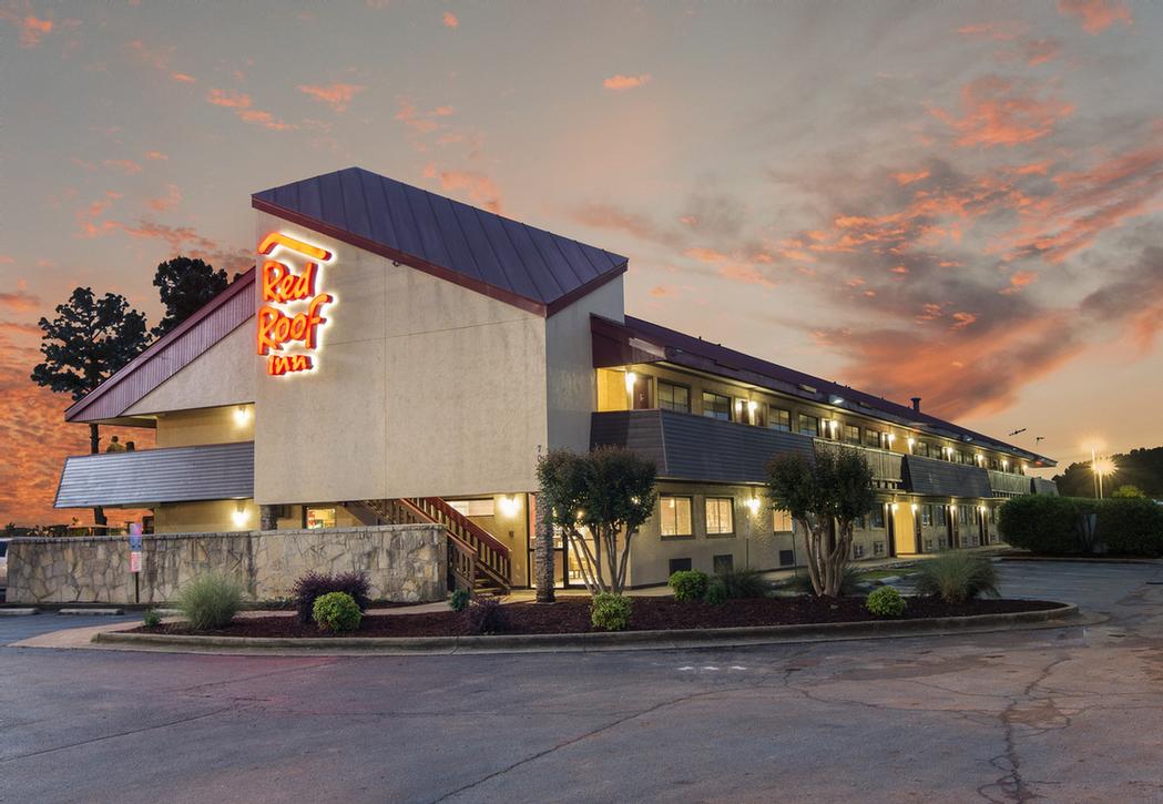 Red Roof Inn