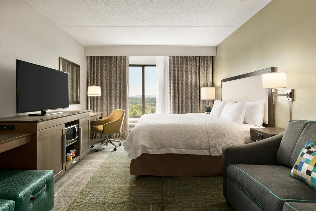 Hampton Inn - Guest Room With Two Double Beds