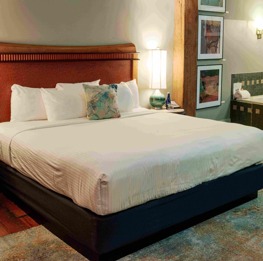Lancaster Arts Hotel - Suk Shuglie Suite