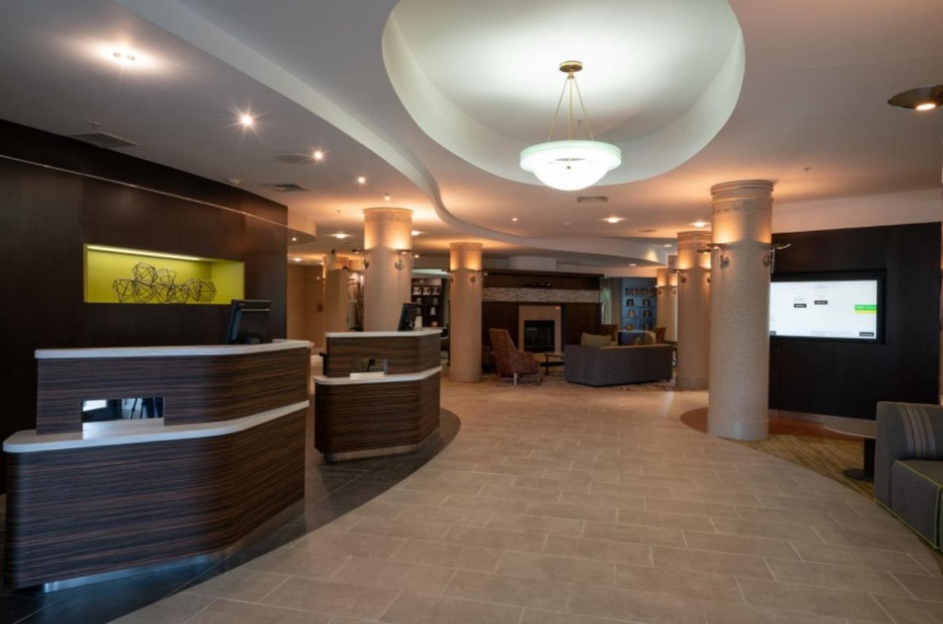 Courtyard by Marriott - 