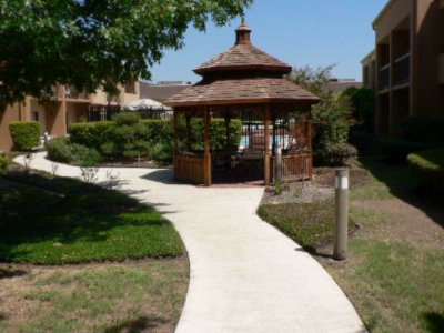 Dallas Addison Midway Courtyard by Marriott - 