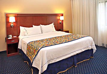 Dallas Addison Midway Courtyard by Marriott - 