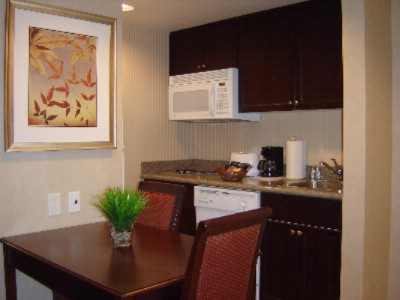 Homewood Suites - Suite Kitchen