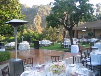 Aliso Creek Inn & Golf Course - Magnolia Patio