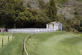 Aliso Creek Inn & Golf Course - Wedding Lawn