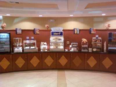 Holiday Inn Express Sacramento Conventin Center - Smart Start Breakfst Bar