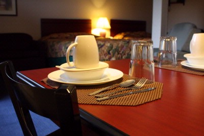 Sutton Suites & Extended Stays - Bedroom