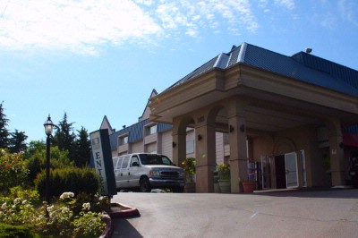 Sutton Suites & Extended Stays - Hotel Front 3