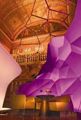 The New York Palace - Gilt Bar