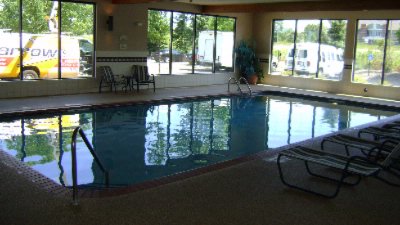 Holiday Inn Express Hotel & Suites - Largest Indoor Heated Hotel Pool In Eagan!!!