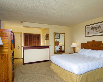 Royal Kona Resort - Guestroom