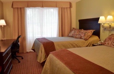 Euro Suites Hotel - Two-queen Suite