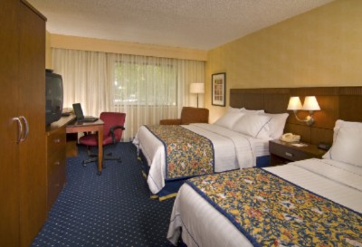 Courtyard by Marriott Columbia - Room With Two Queen Beds