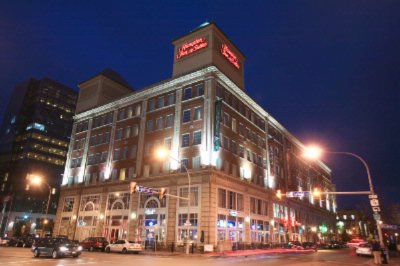 Hampton Inn & Suites - Hampton Inn & Suites Buffalo-Downtown