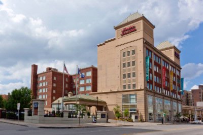 Hampton Inn & Suites - Welcome To Buffalo!