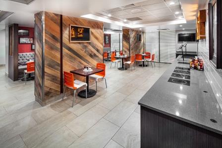 Holiday Inn Atlanta Northlake - 