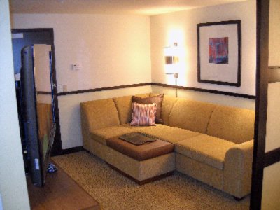Hyatt Place Reno Tahoe Airport - 8' Sleeper Sofas In All Guest Rooms