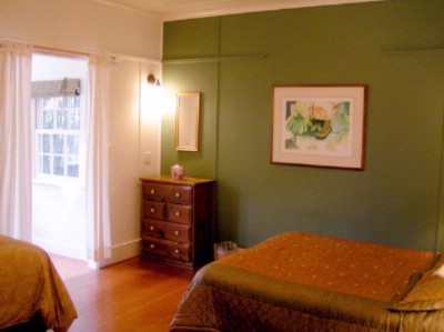 Banyan Tree House - Inside The Bamboo Suite