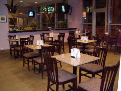 Quality Inn & Suites - Breakfast Area