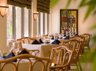 Crowne Plaza Beverly Hills - 