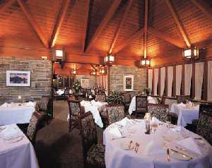 Valhalla Inn Toronto - Nordic Dining Room