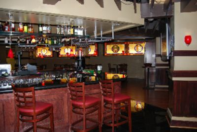 Ray's Place Bar & Grill