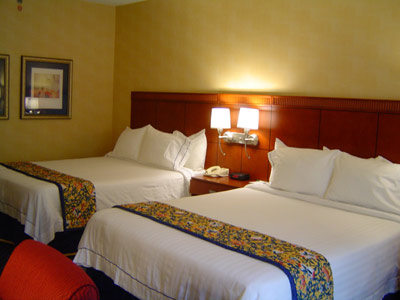 Courtyard Marriott Baltimore / Hunt Valley - Rooms With Two Queen Beds