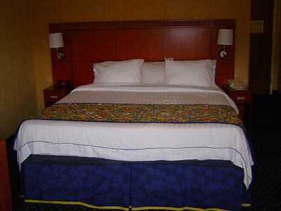 Courtyard Marriott Baltimore / Hunt Valley - Spacious King Beds